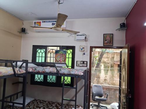 Nanganallur Hostel | MSVNATIVE HOME Stay Near Airport
