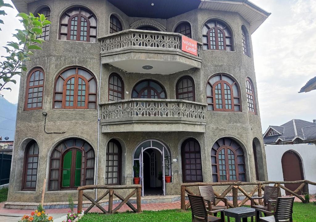 Nishat-Shalimar House | Naseem's Castle