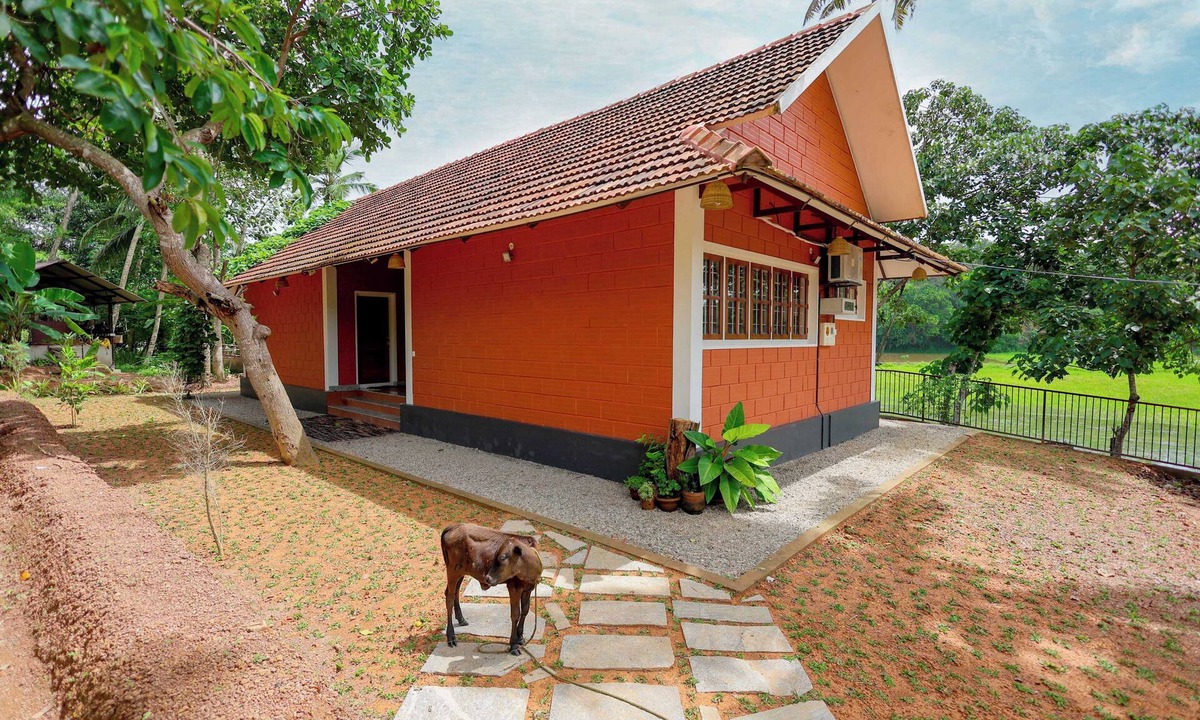 Chirayinkil Villa | Nellu Tranquil Pool Villa & Organic Farmstay near Varkala