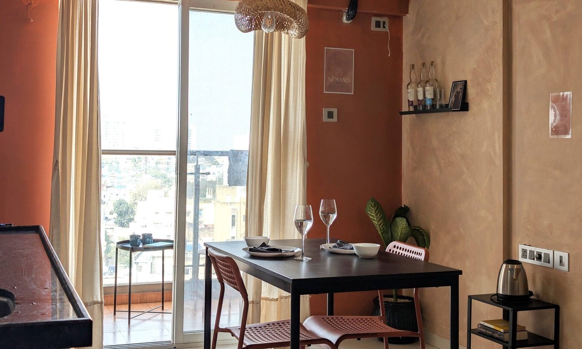 Kharadi Apartment | NOMAD . Luxury Couple Stay . Near IT hub & airport . Pune