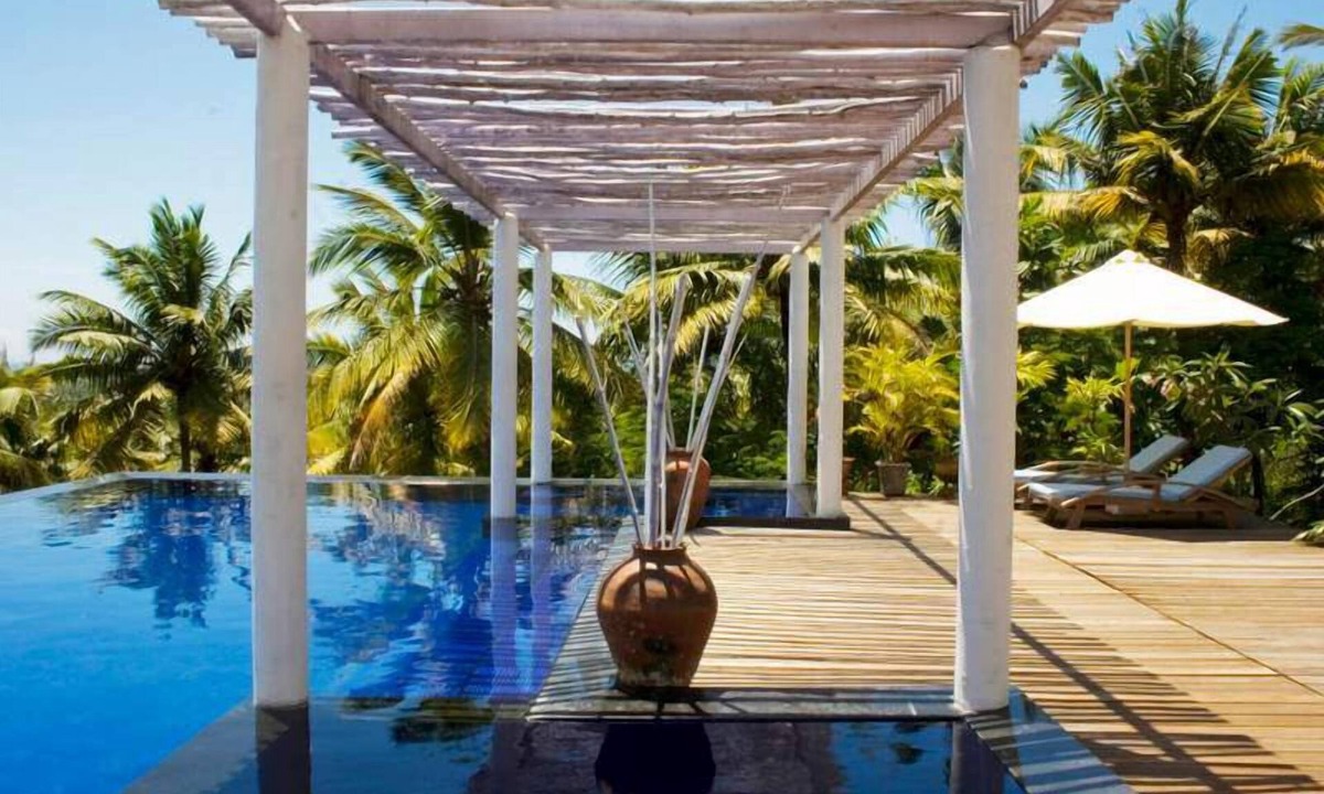 Poovar Hotel | Over The Hill