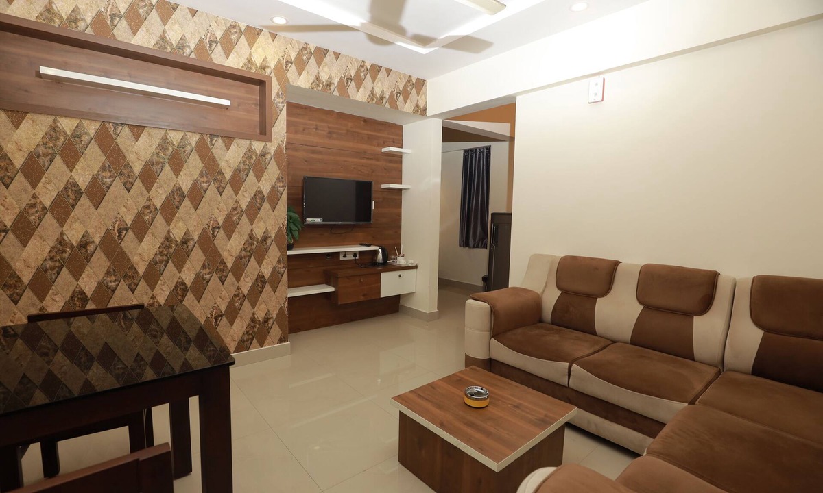 Nedumbassery Apartment | PAL SUITES ROOMS, 2min to the COCHIN INTERNATINAL AIRPORT NEDUMBASSERY