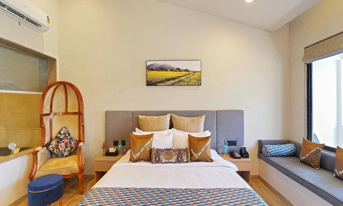 Kohka House | Palette Orient Greenz Pench by CheckIn