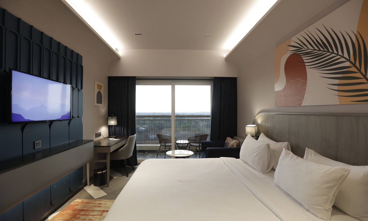 Nashik Hotel | Palm Springs Resort
