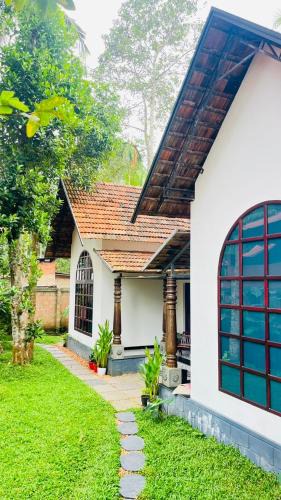 Munroe Island House | Plackal Heritage MunroeIsland