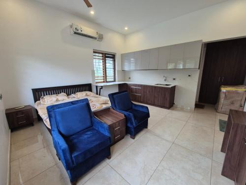 Perumbavoor Bed & Breakfast | Prabhu Villla Upper Deck