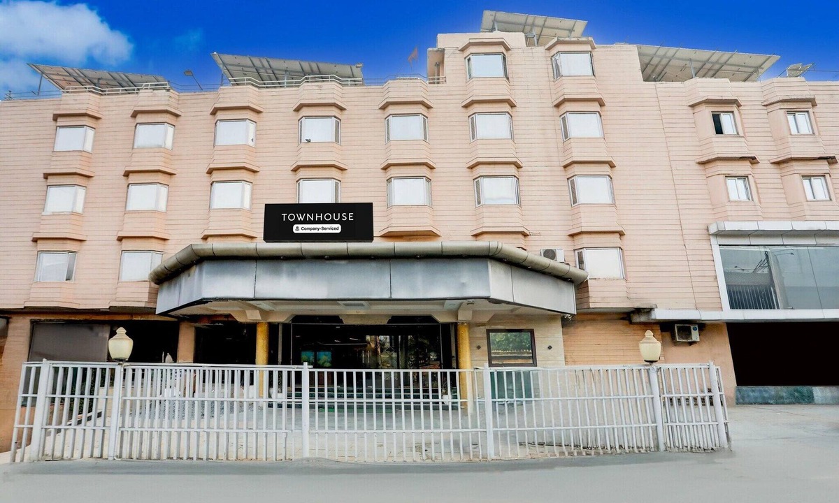 Gwalior House | PremiumHotel Shelter