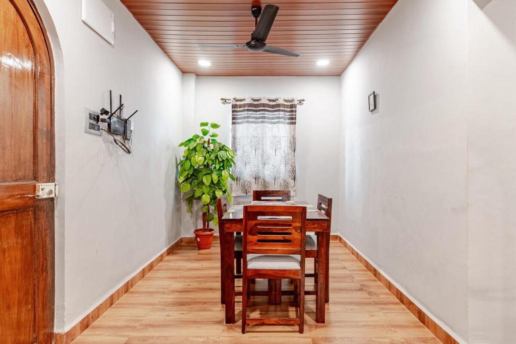 Bogmolo Villa | Private 2bhk Villa - 2 min walk to bogmalo beach and 5 mins drive to Dabolim Airport