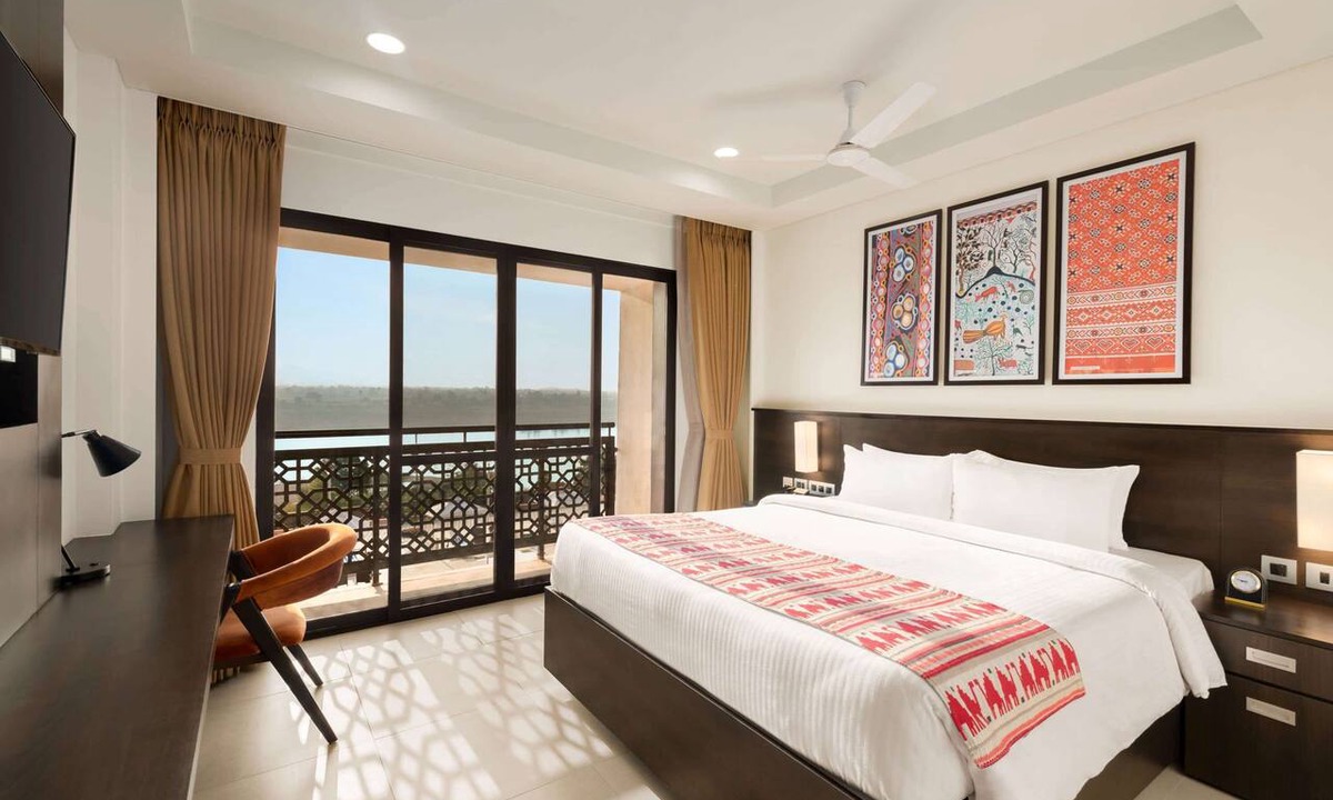Rajpipla Hotel | Ramada Encore by Wyndham Statue of Unity