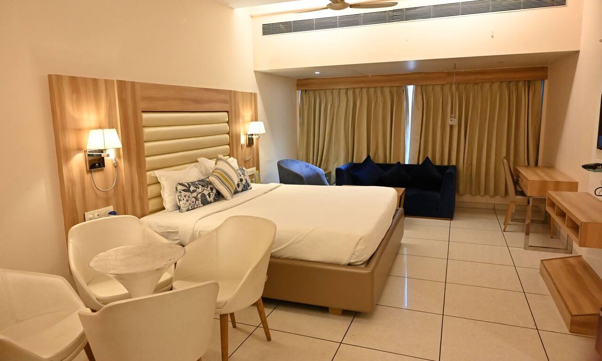 Bharuch Hotel | Rang Lords Inn Bharuch
