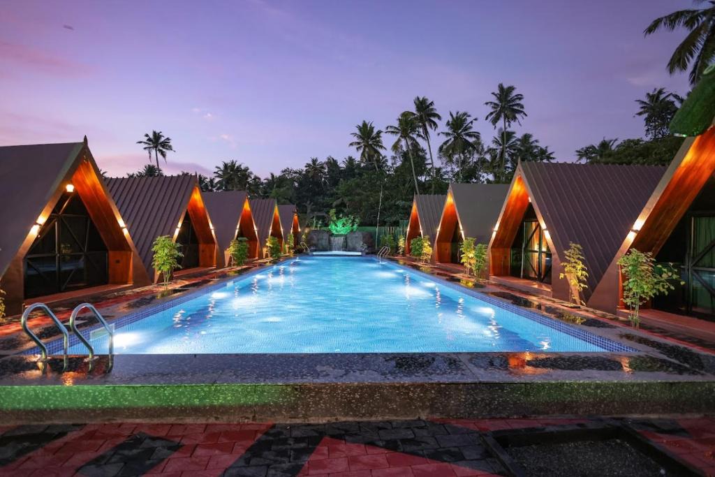 Poovar Resort | Royal Empire Resort