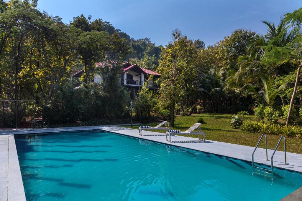 Murud Villa | Saffronstays Alma Grove 3 BR Pet friendly with Pool & Nature View