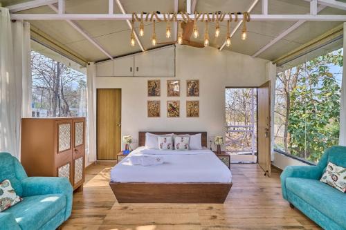 Vaijanath Ski Chalet | SaffronStays Chirping Chalet