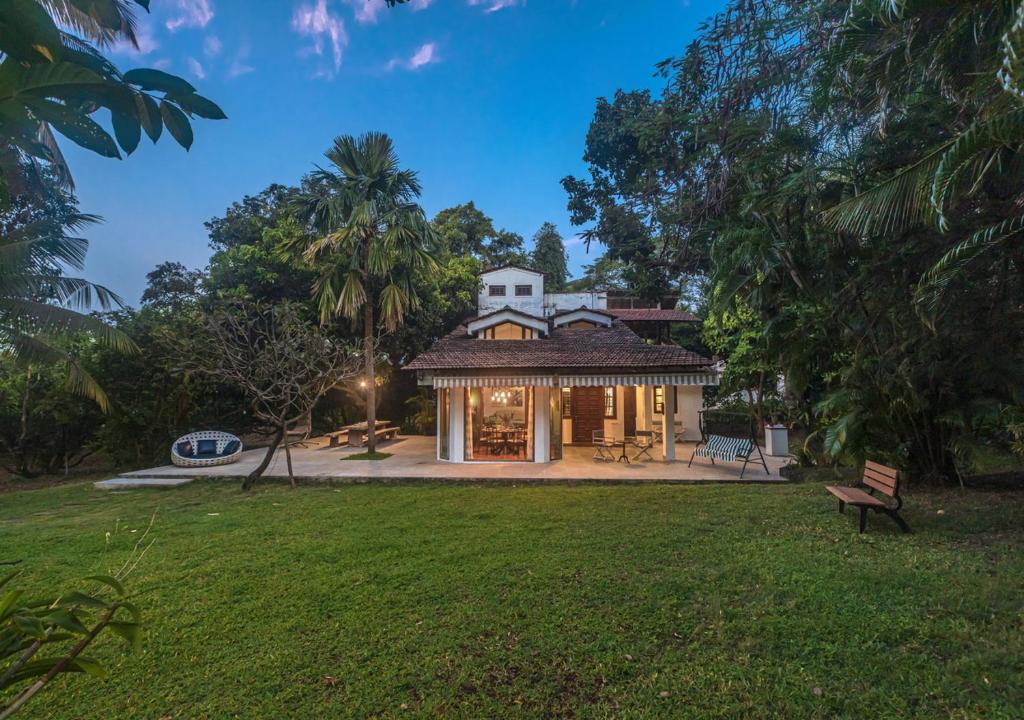 Alibaug Villa | SaffronStays Oriana, Alibaug