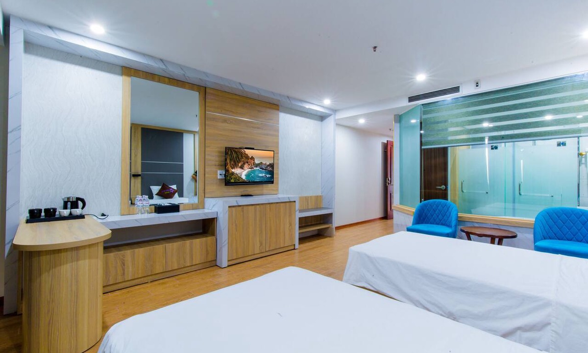 Hoa Binh Hotel | Sakura Hotel