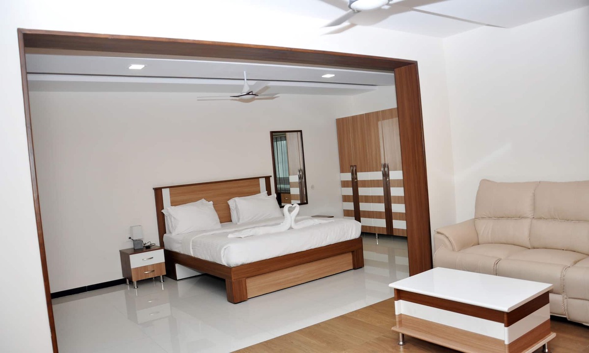 RS Puram Hotel | Santhoshpuri