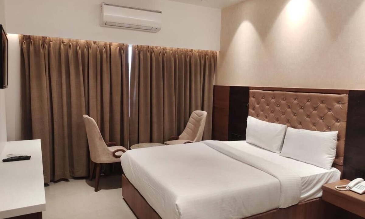 Phase 1 Hotel | Shree Inn by Tamanna Hotels