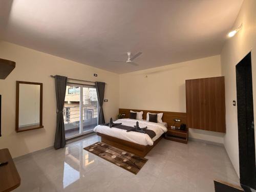 Medha Villa | Shreya Bungalow Mahabaleshwar