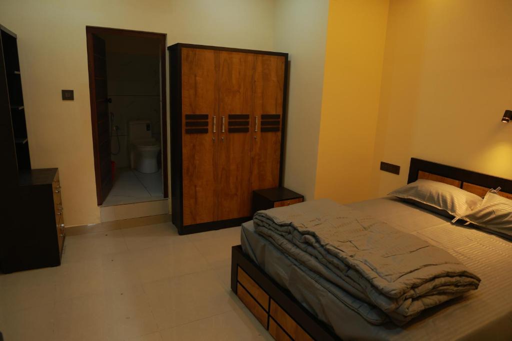 Changanacherry Hotel | SJ Homes
