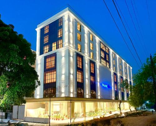 Nanded Hotel | SkkyLight Lords Inn Nanded