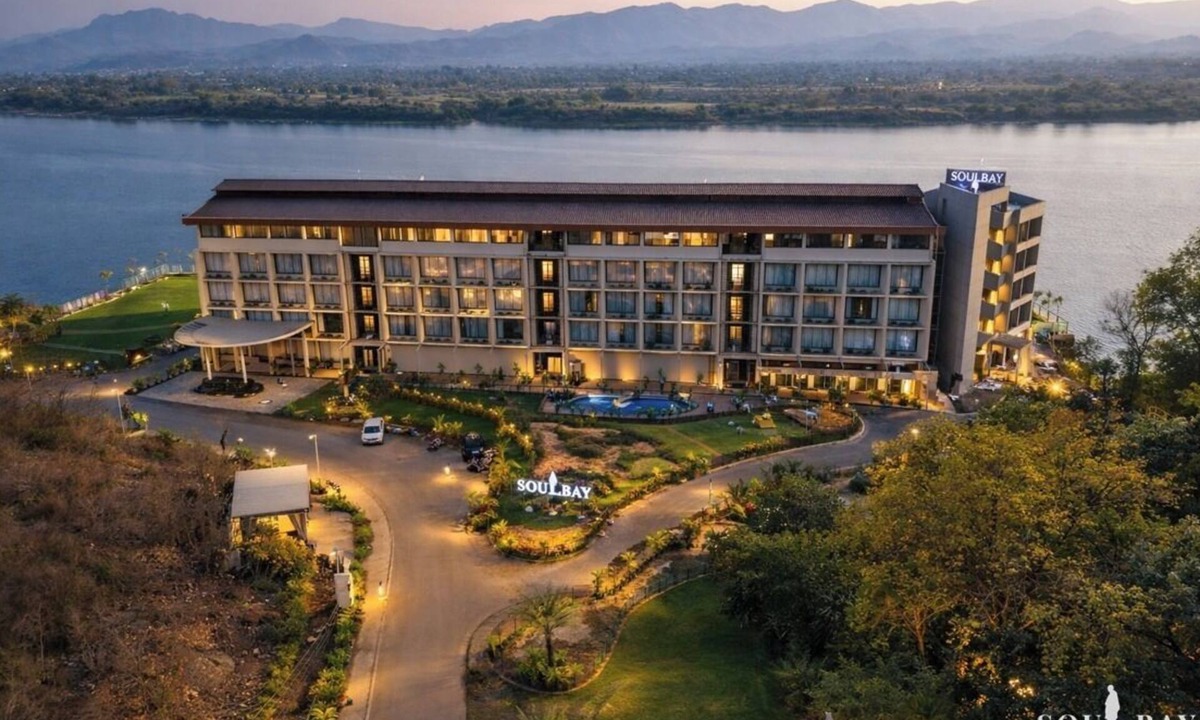 Rajpipla Bed & Breakfast | Soulbay By JPW Resorts