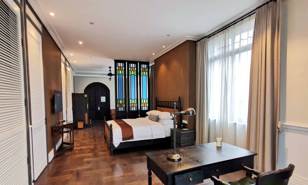 Nansha Hotel | Stone Inn