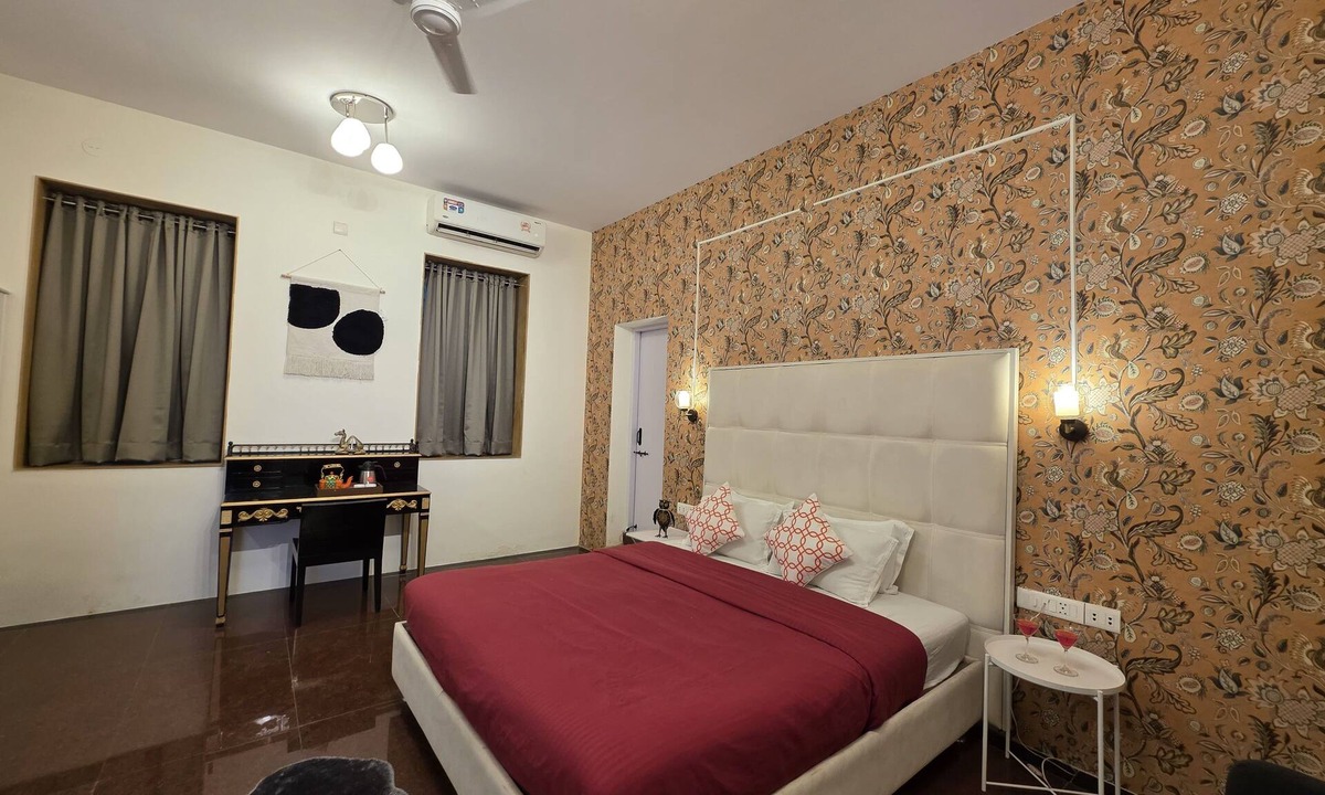 Malabar Hill Apartment | Studio Apartment 103 In Malabar Hill By Florastay