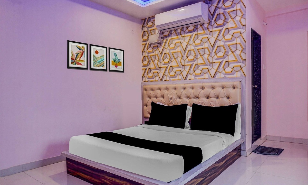 Pune House | Super Collection Manjari Mundhwa Formerl