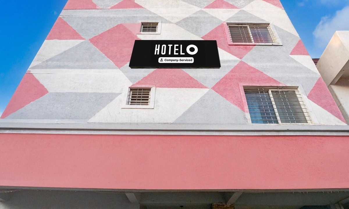 Pune House | Super Hotel O Dhanori Near Pune Airport