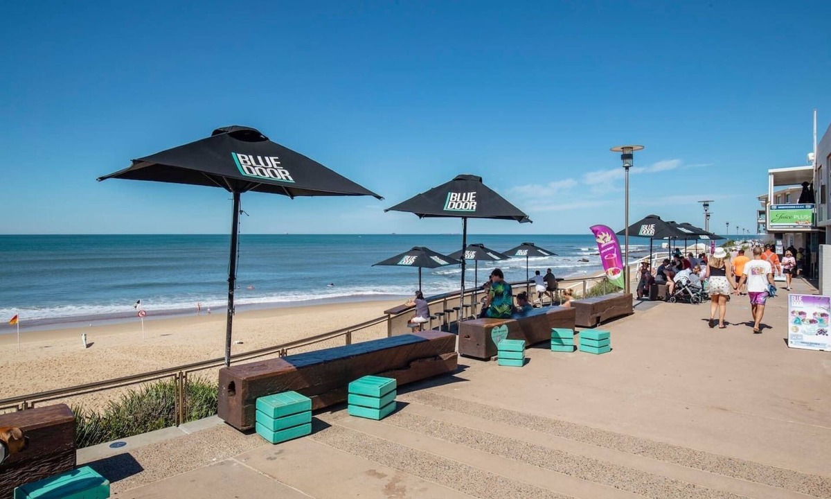Merewether Apartment | Surfside Simple Comforts by Merewether Beach