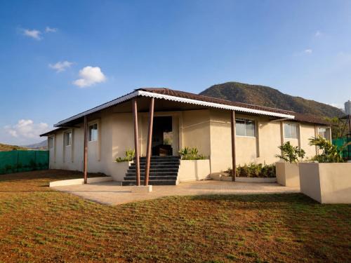 Nashik Villa | The Nana's Villa