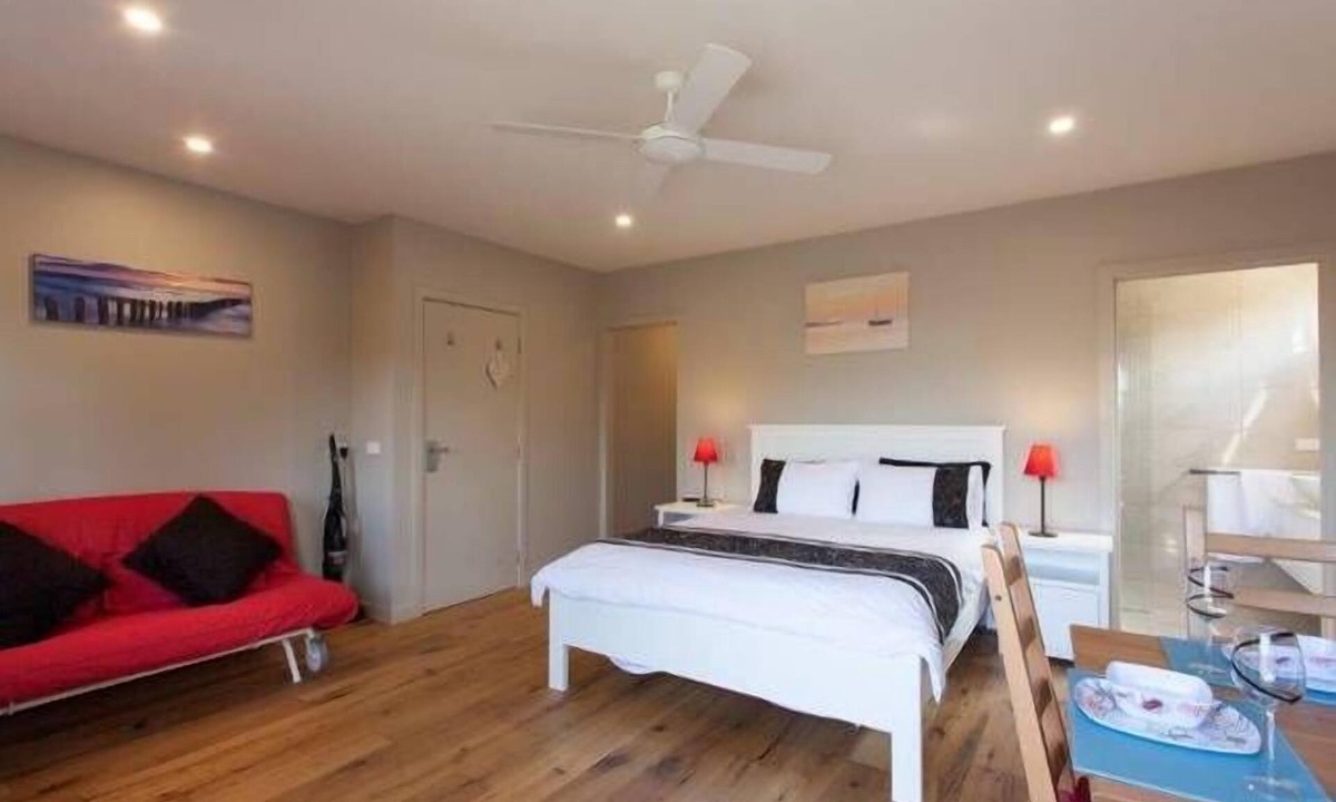 Mount Martha Apartment | The Studio at Waters Edge