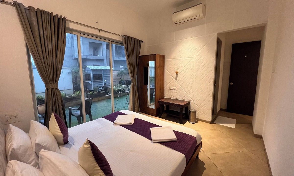 Devghar Villa | Touchwood 4 BHK With Pvt Pool By Stellar Stays