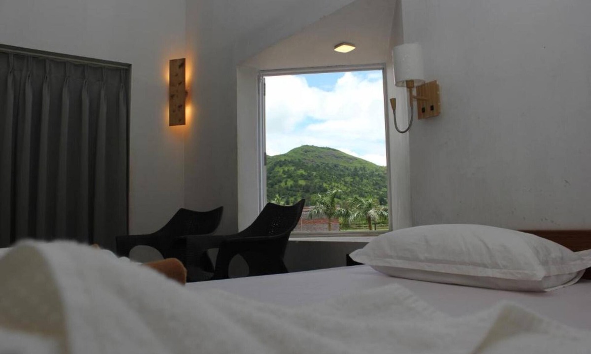 Igatpuri Hotel | Touchwood Bliss