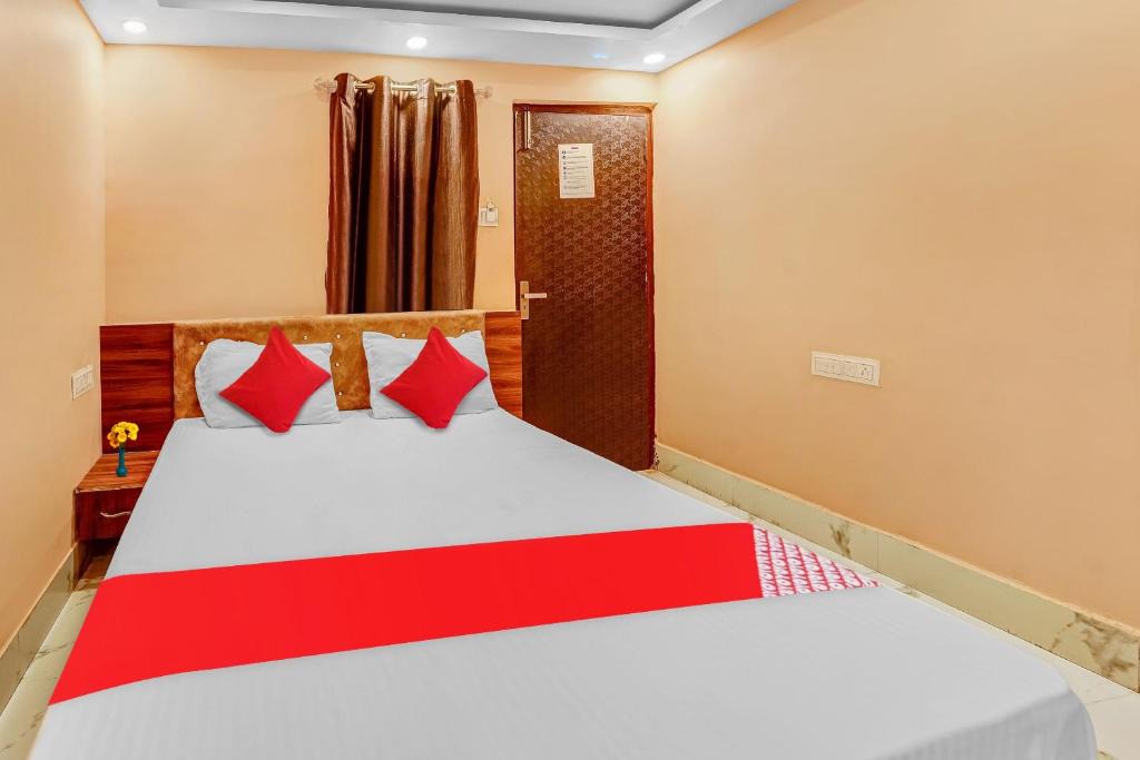 Gultekdi Hotel | Townhouse Hotel Golden Emerald
