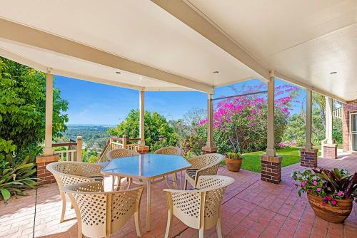Ormeau House | Tranquil Garden Hideaway