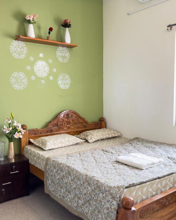 Gokulam Apartment | Trayi stay