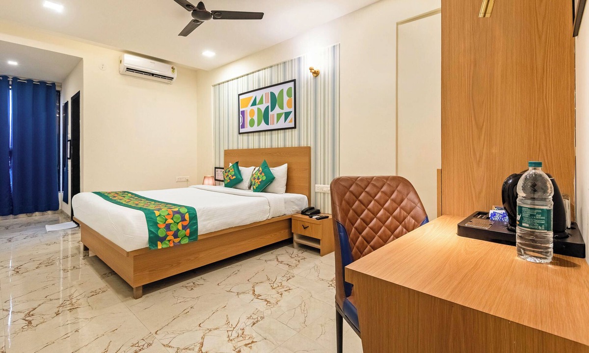 Hinjawadi Hotel | Treebo Iris Executive, Hinjewadi