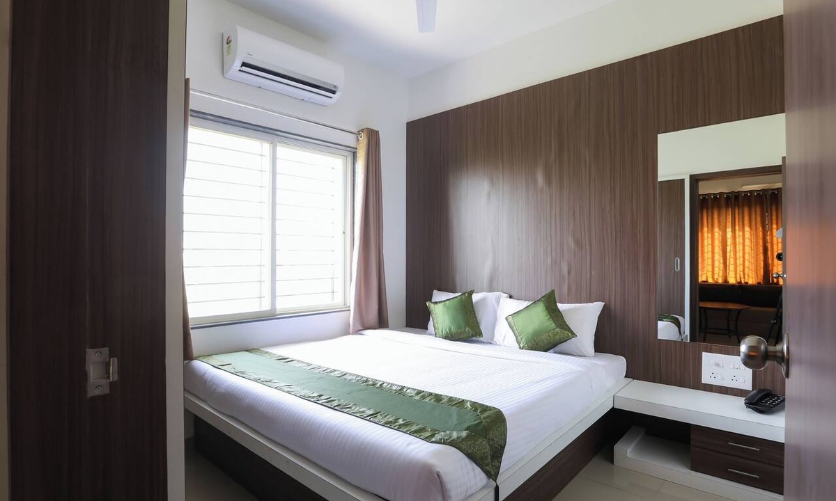 Nashik Hotel | Treebo Sapphire Studio