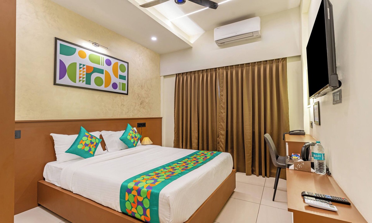 Kalamassery Hotel | Treebo Urban Nest