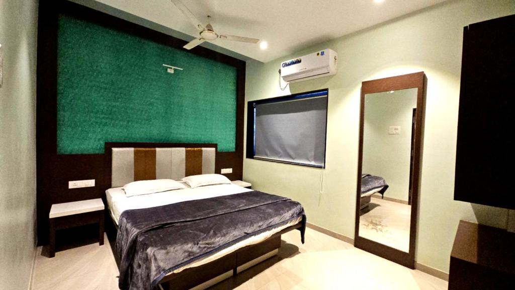 Ajra Cabin | Vardhan Lodge
