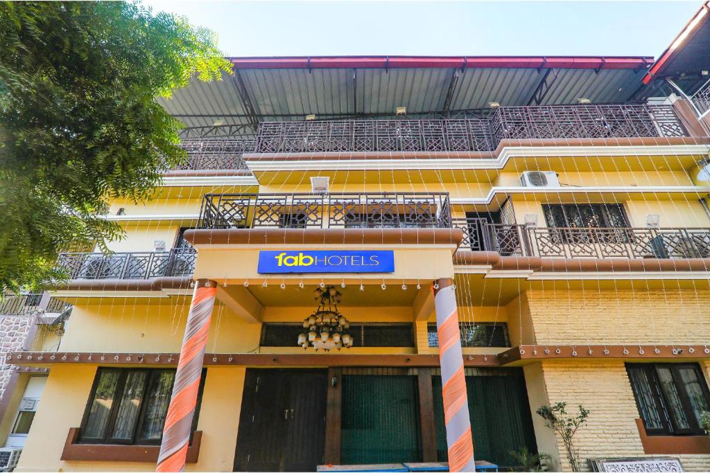 Allahabad Hotel | Via Harmony