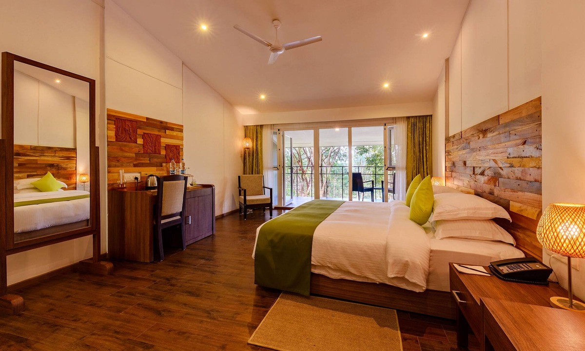 Kunnathidavaka Hotel | Wayanad Wild Rainforest lodge by CGH Earth