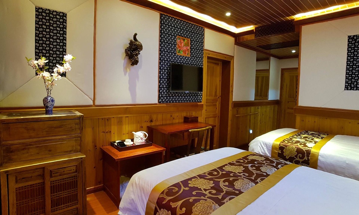 Xingping Ancient Town House | Yangshuo Li River Lodge