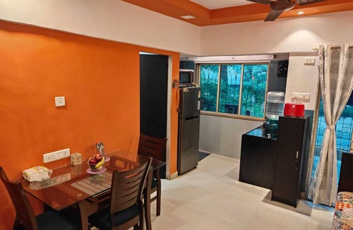 Malad West Apartment | 1 BHK, full appt, Next to Kokilaben Hospital, Versova Metro.