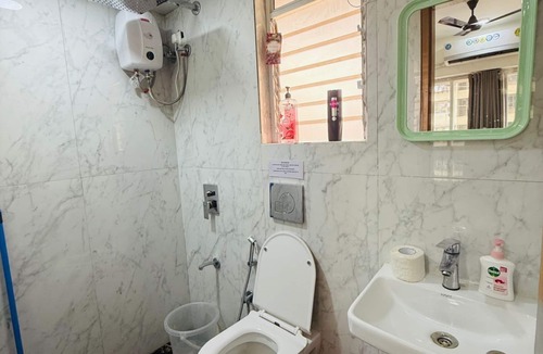 Wadala Apartment | 1BR Service Apart Parel 3701 Near TMH By Florastays