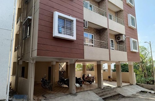 Bavdhan Apartment | 2BHK AC Service Apartment 101 Bhugaon