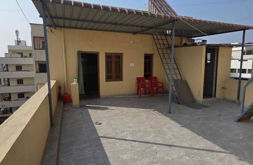 Tirupati House | 4-bedroom building in serene Tirupati with AC comfort