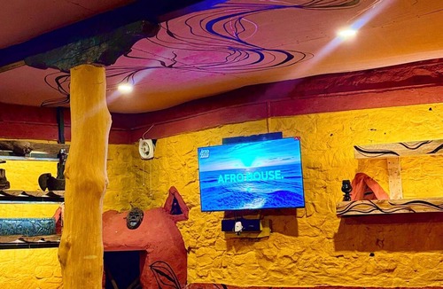 Nagarjun House | 80's House