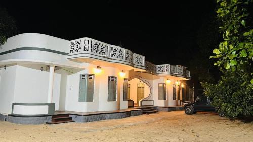 Cherthala Villa | 80 Yr old 5 Room entire Villa near beach